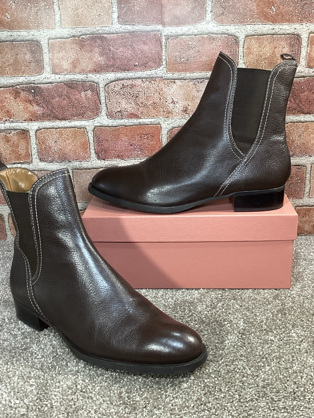 Antonio Melani Tad womens pull on Chelsea ankle boots size 9.5
